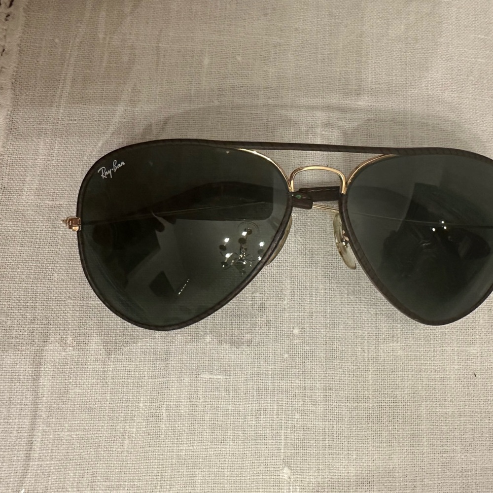 Ray-Ban Gold Frame Sunglasses with Dark Lenses